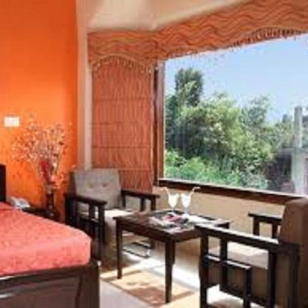 Polo Regency Hotel Sundarnagar Ngoại thất bức ảnh